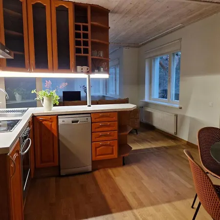 Cozy On The Second Floor Of A Private House In Nomme * טאלין