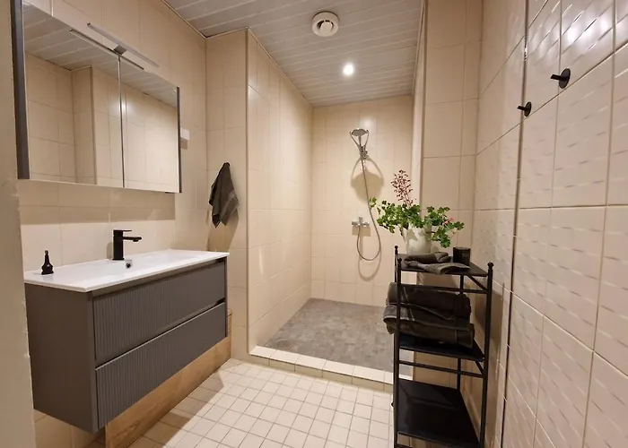 Cozy On The Second Floor Of A Private House In Nõmme Apartamento Talin